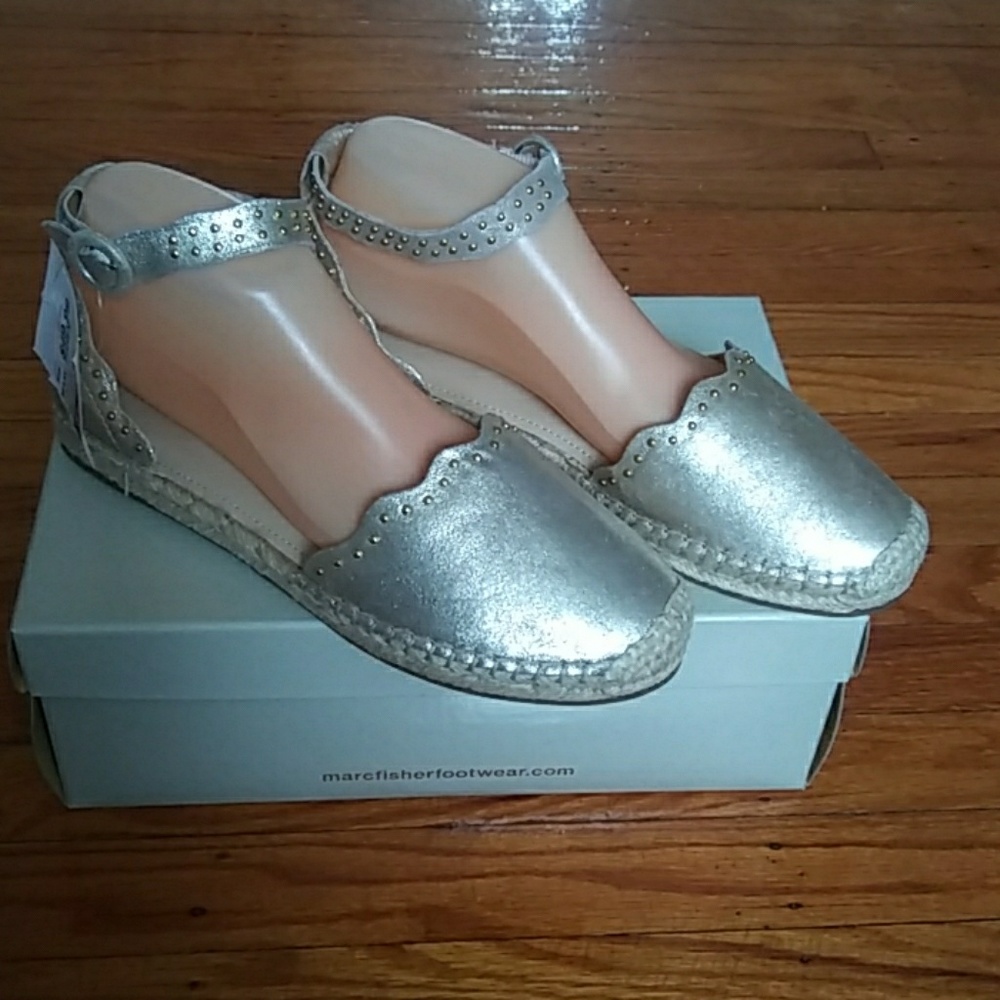 Marc Fisher Leather Espadrilles.Light gold.Sz8.5M
